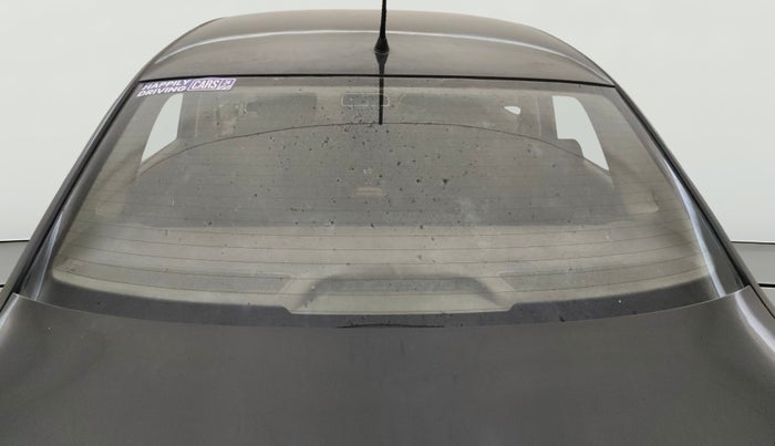 2014 Skoda Rapid AMBITION 1.6 MPI MT PLUS, CNG, Manual, 74,911 km, Rear Windshield