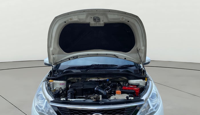 2016 Tata Zest XMS PETROL, Petrol, Manual, 29,240 km, Open Bonet