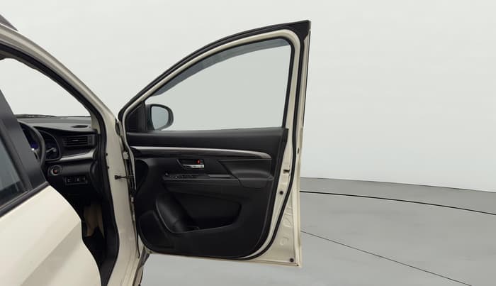 2020 Maruti XL6 ALPHA AT, Petrol, Automatic, 62,973 km, RHS Front Door
