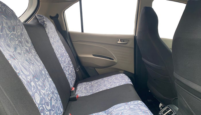 2018 Hyundai NEW SANTRO SPORTZ AMT, Petrol, Automatic, 73,814 km, Right Side Rear Door Cabin