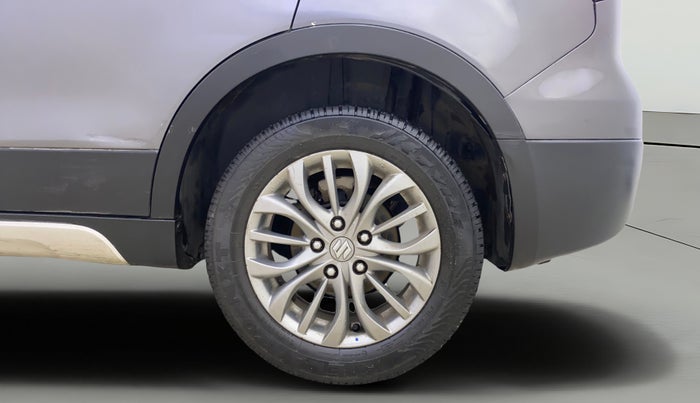 2016 Maruti S Cross ZETA 1.3, Diesel, Manual, 1,11,047 km, Left Rear Wheel