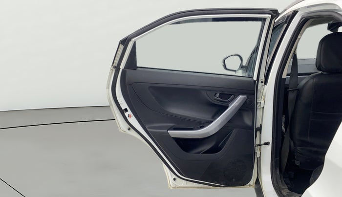 2023 Tata NEXON XMA SUNROOF PETROL, Petrol, Automatic, 36,089 km, LHS Rear Door