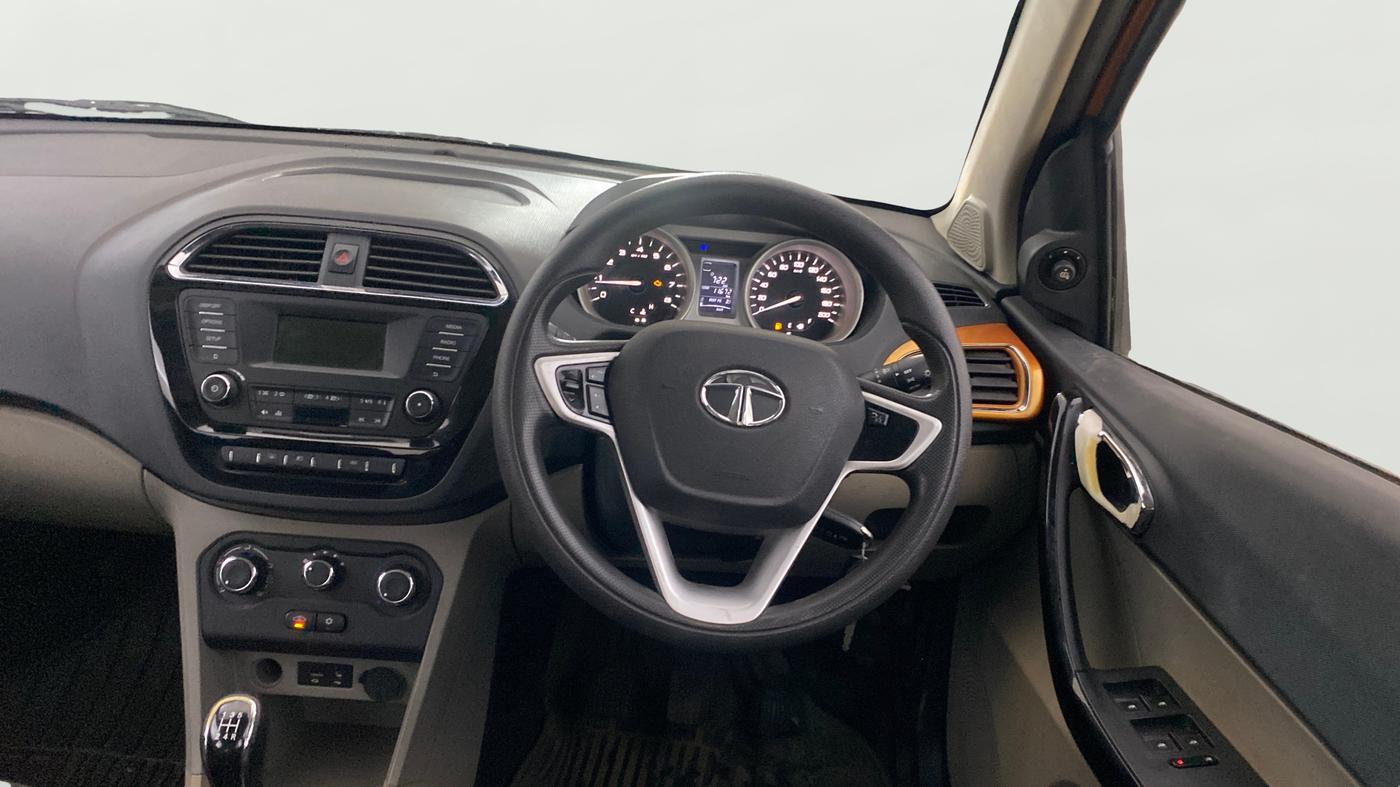 2016 Tata Tiago XZ PETROL, Petrol, Manual, 11,671 km, Steering Wheel Close Up