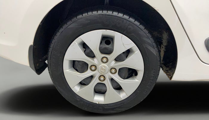 2015 Hyundai Xcent S 1.2, Petrol, Manual, 66,939 km, Right Rear Wheel