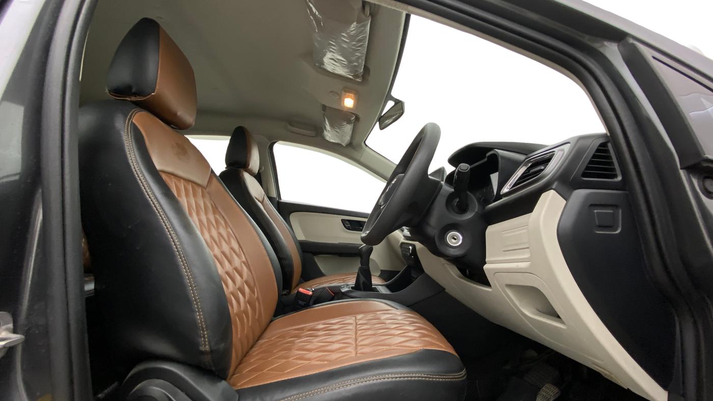 2022 Tata ALTROZ XM PLUS PETROL, Petrol, Manual, 22,988 km, Right Side Front Door Cabin