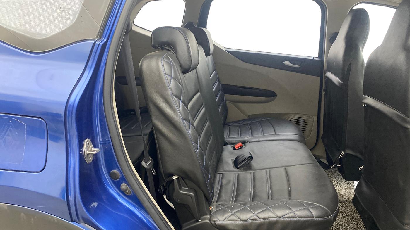2019 Renault TRIBER RXZ, Petrol, Manual, 59,228 km, Right Side Rear Door Cabin
