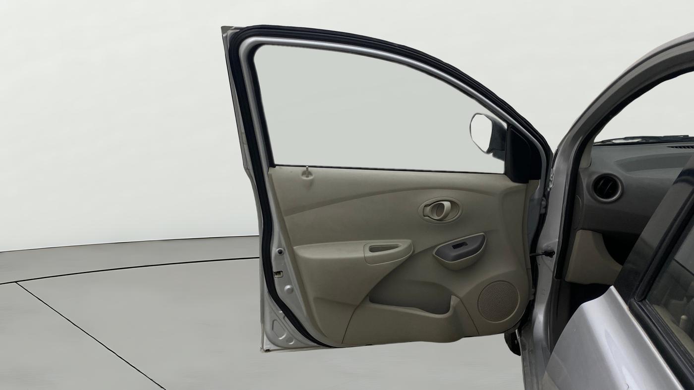 2014 Datsun Go T, Petrol, Manual, 43,209 km, LHS Front Door