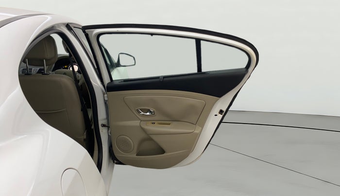 2014 Renault Fluence 1.5 E4, Diesel, Manual, 66,183 km, RHS Rear Door