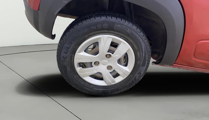 2017 Renault Kwid RXT 1.0 (O), Petrol, Manual, 49,657 km, Right Rear Wheel