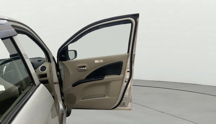 2016 Maruti Celerio VXI AMT, Petrol, Automatic, 50,900 km, RHS Front Door