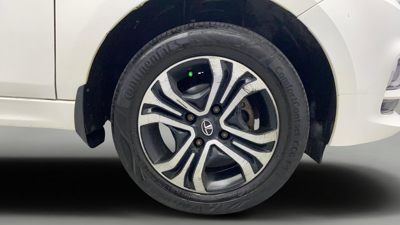 2022 Tata TIGOR XZ PLUS CNG, CNG, Manual, 84,798 km, Right Front Wheel