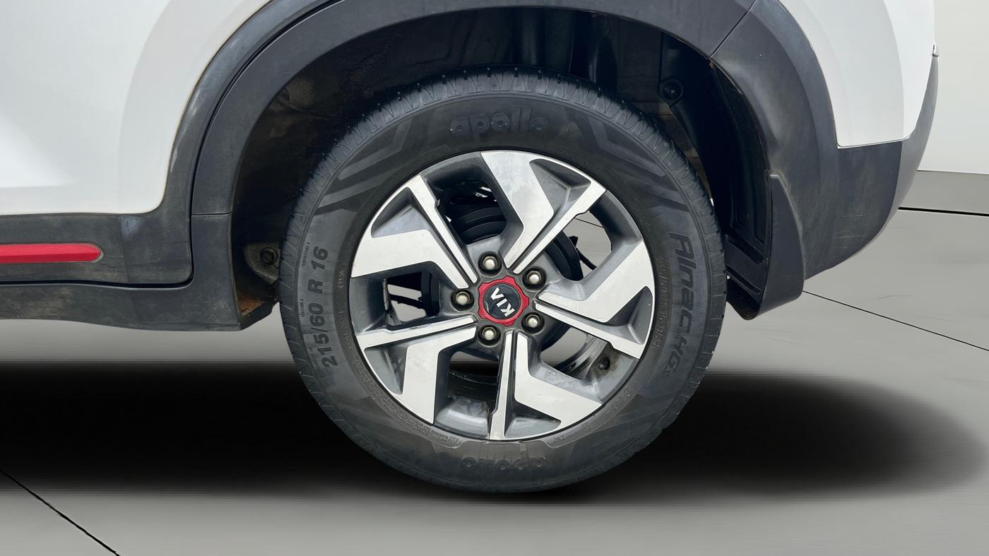 2020 KIA SONET GTX PLUS 1.0 IMT, Petrol, Manual, 31,426 km, Left Rear Wheel