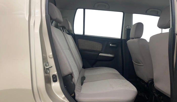 2016 Maruti Wagon R 1.0 VXI AMT, Petrol, Automatic, 95,709 km, Right Side Rear Door Cabin