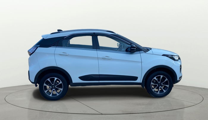 2021 Tata NEXON XZA PLUS PETROL, Petrol, Automatic, 66,326 km, Right Side View