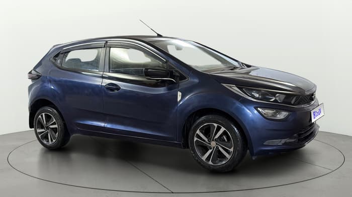 2023 Tata ALTROZ XZ CNG, CNG, Manual, 30,156 km, Right Front Diagonal