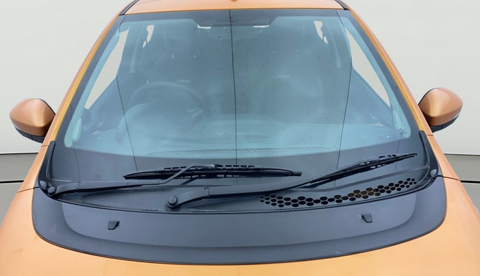 2018 Tata Tiago XZ PETROL, Petrol, Manual, 71,011 km, Front Windshield