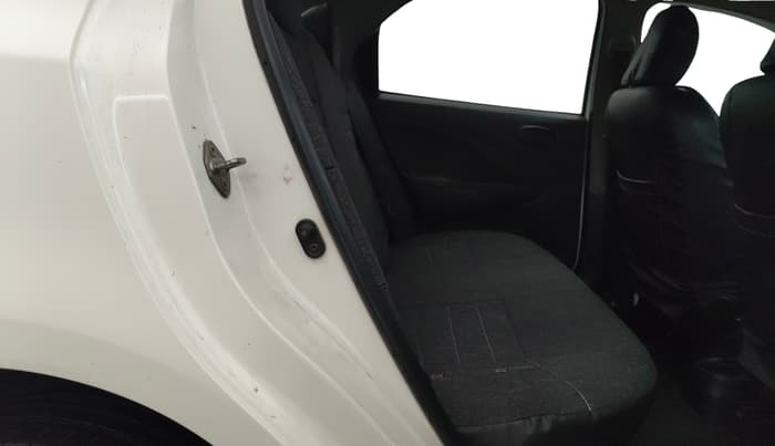 2013 Toyota Etios G, Petrol, Manual, 43,555 km, Right Side Rear Door Cabin