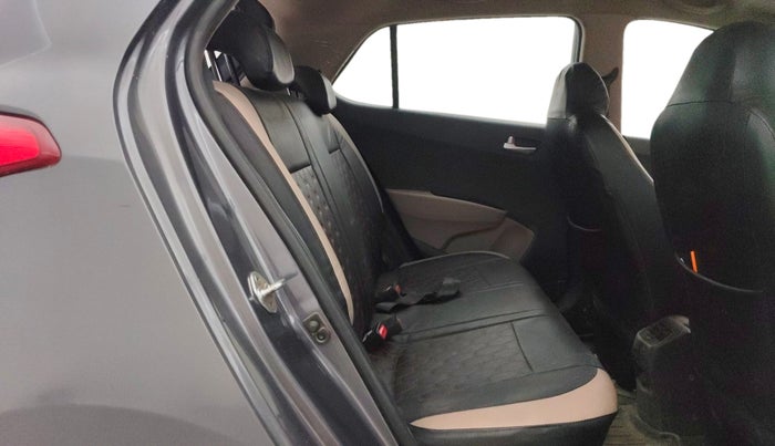 2018 Hyundai Grand i10 ASTA 1.2 KAPPA VTVT, Petrol, Manual, 54,740 km, Right Side Rear Door Cabin