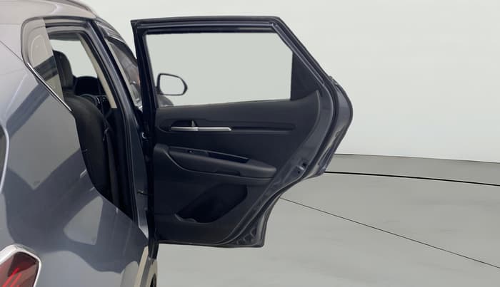 2022 KIA SONET HTK PLUS 1.0 IMT, Petrol, Manual, 25,603 km, RHS Rear Door