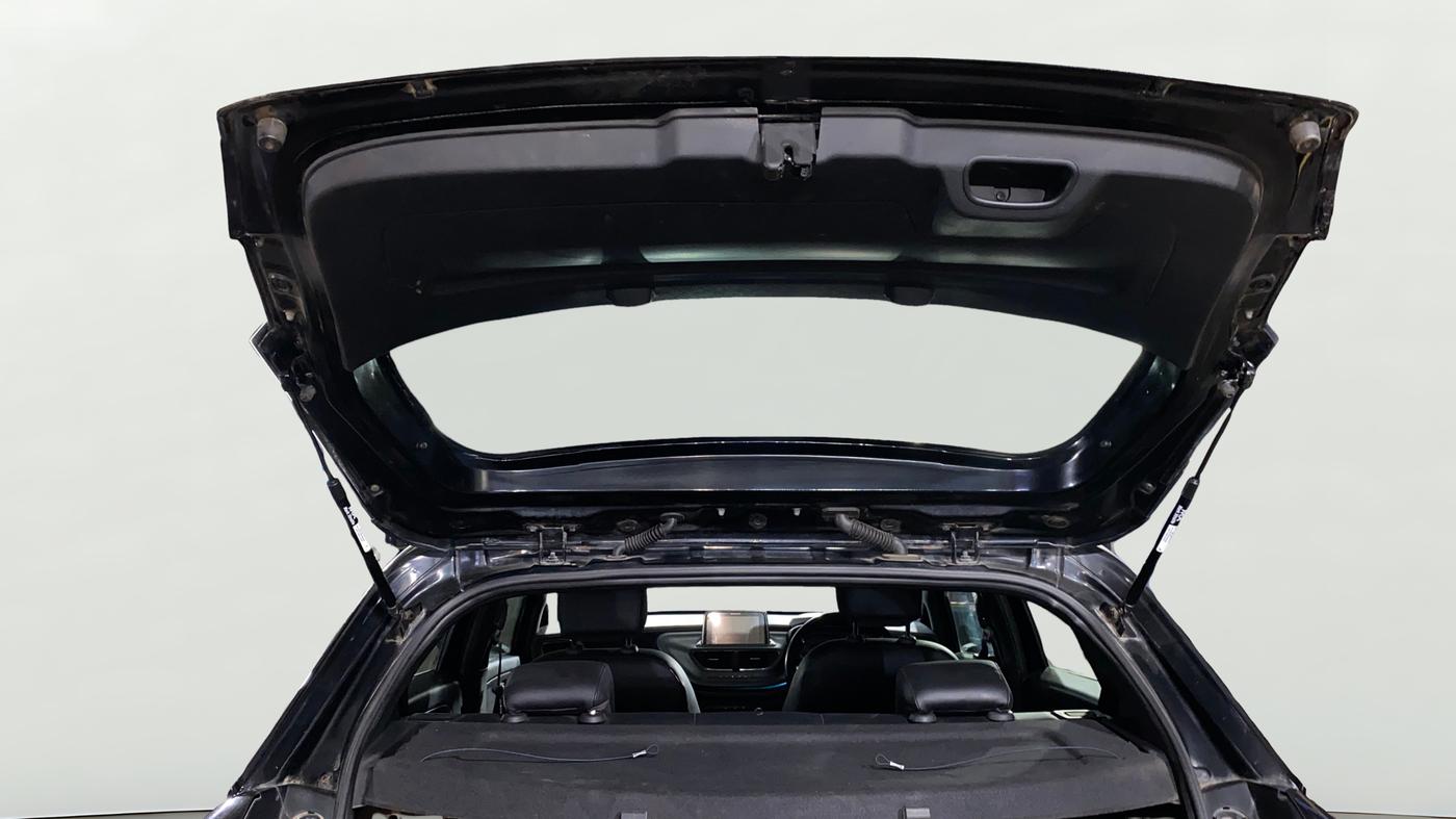 2021 Tata ALTROZ XZ PLUS PETROL DARK EDITION, Petrol, Manual, 58,500 km, Boot Door Open
