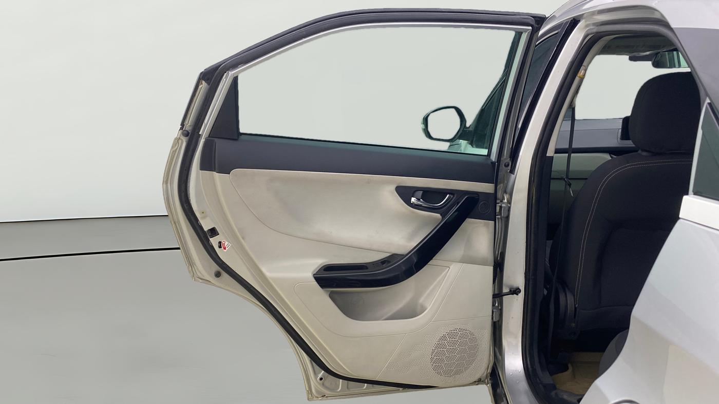 2020 Tata NEXON XZA PLUS PETROL, Petrol, Automatic, 1,27,344 km, LHS Rear Door