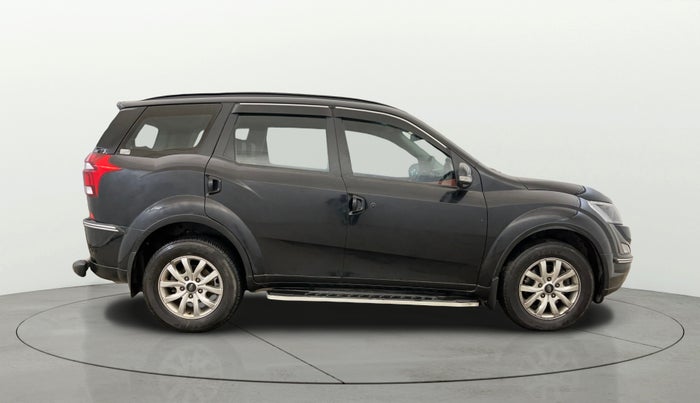 2019 Mahindra XUV500 W7 AT, Diesel, Automatic, 61,362 km, Right Side View