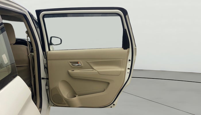 2021 Maruti Ertiga VXI AT SHVS, Petrol, Automatic, 52,323 km, RHS Rear Door