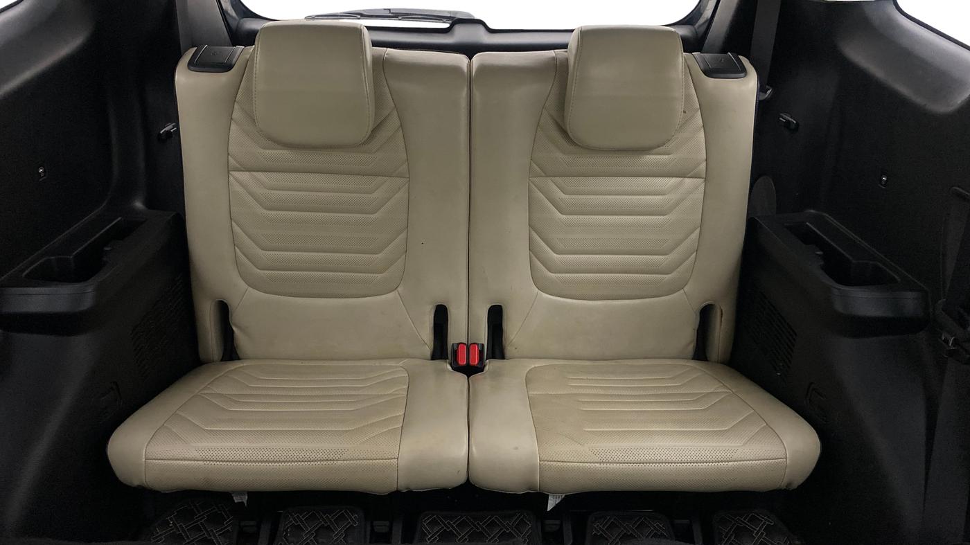 2022 KIA CARENS LUXURY PLUS 1.4 PETROL 7 STR, Petrol, Manual, 61,668 km, Third Seat Row ( optional )
