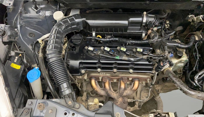 2020 Maruti Swift VXI AMT, Petrol, Automatic, 43,040 km, Engine View - Right