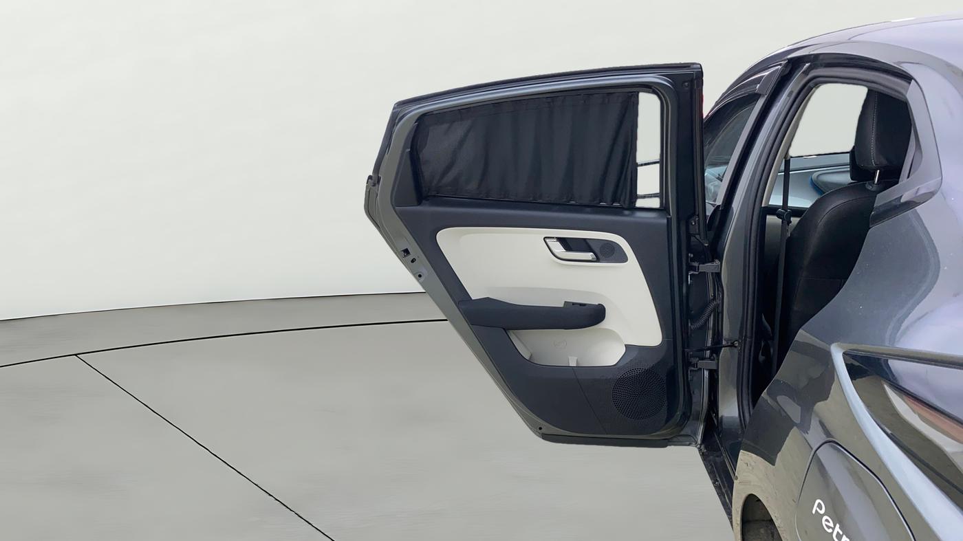 2024 Tata ALTROZ XZA Lux, Petrol, Automatic, 17,688 km, LHS Rear Door