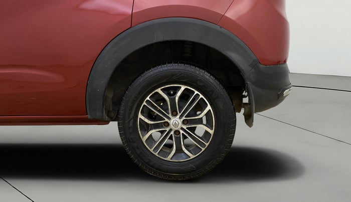 2019 Renault TRIBER RXZ, Petrol, Manual, 55,476 km, Left Rear Wheel