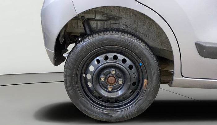 2014 Maruti Wagon R 1.0 VXI, Petrol, Manual, 18,737 km, Right Rear Wheel