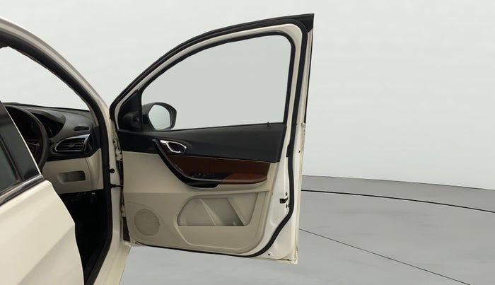 2022 Tata TIGOR XZ PLUS CNG, CNG, Manual, 55,095 km, RHS Front Door