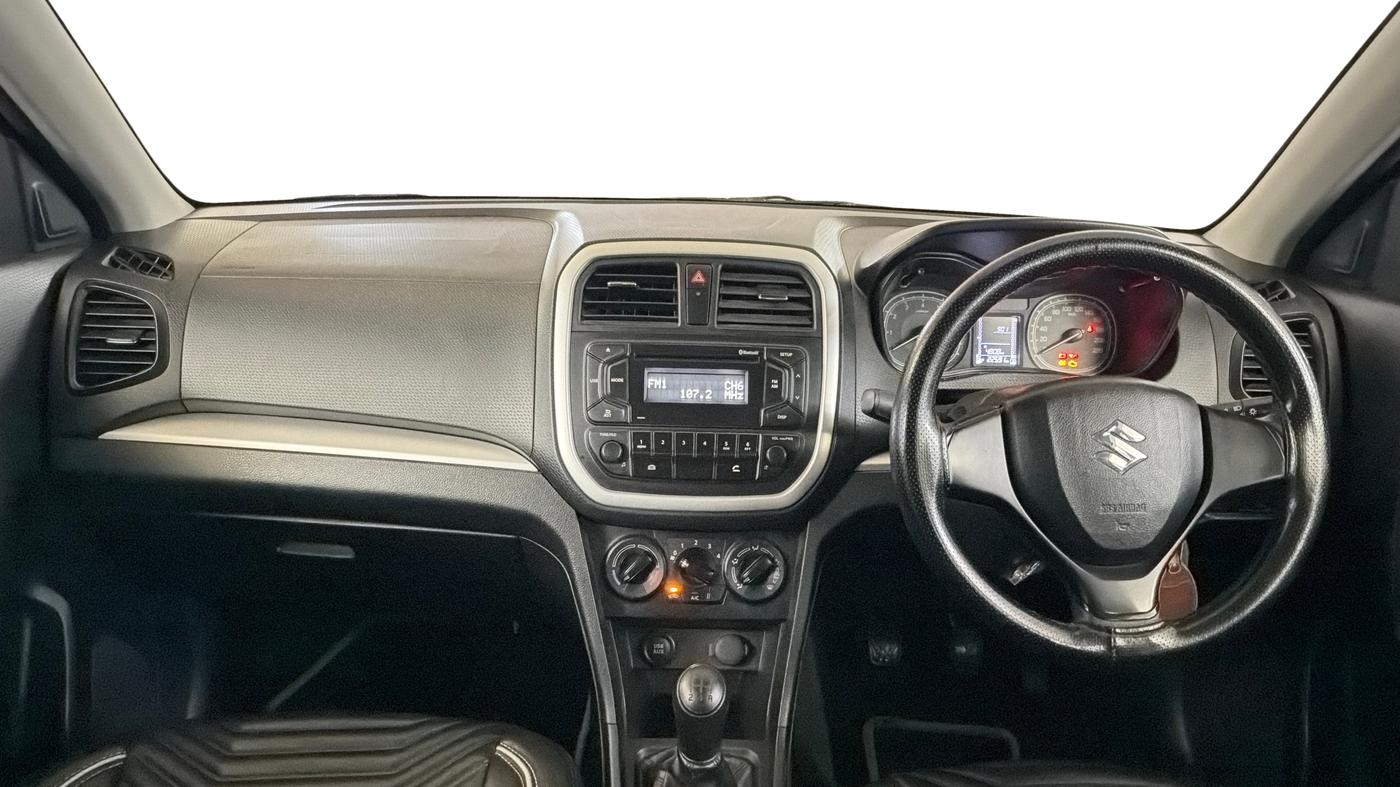 2021 Maruti Vitara Brezza LXI, Petrol, Manual, 22,583 km, Dashboard