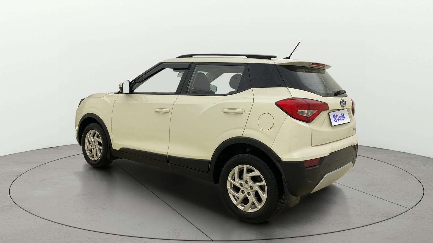 2022 Mahindra XUV300 W8 1.2 PETROL, Petrol, Manual, 62,411 km, Left Back Diagonal