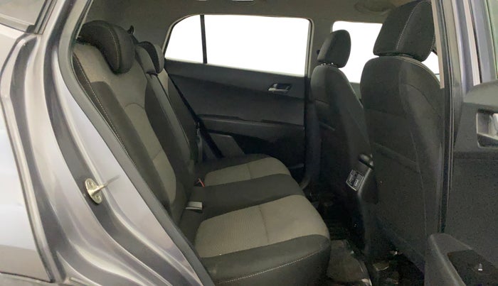 2017 Hyundai Creta SX PLUS 1.6 PETROL, Petrol, Manual, 45,678 km, Right Side Rear Door Cabin