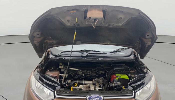 2017 Ford Ecosport TITANIUM 1.5L DIESEL, Diesel, Manual, 1,07,214 km, Open Bonet