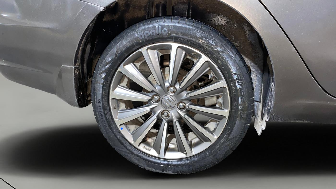 2021 Maruti Ciaz ALPHA 1.5 SHVS PETROL, Petrol, Manual, 78,666 km, Right Rear Wheel