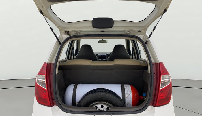 2013 Hyundai i10 MAGNA 1.1, CNG, Manual, 77,830 km, Boot Open Zoomed View