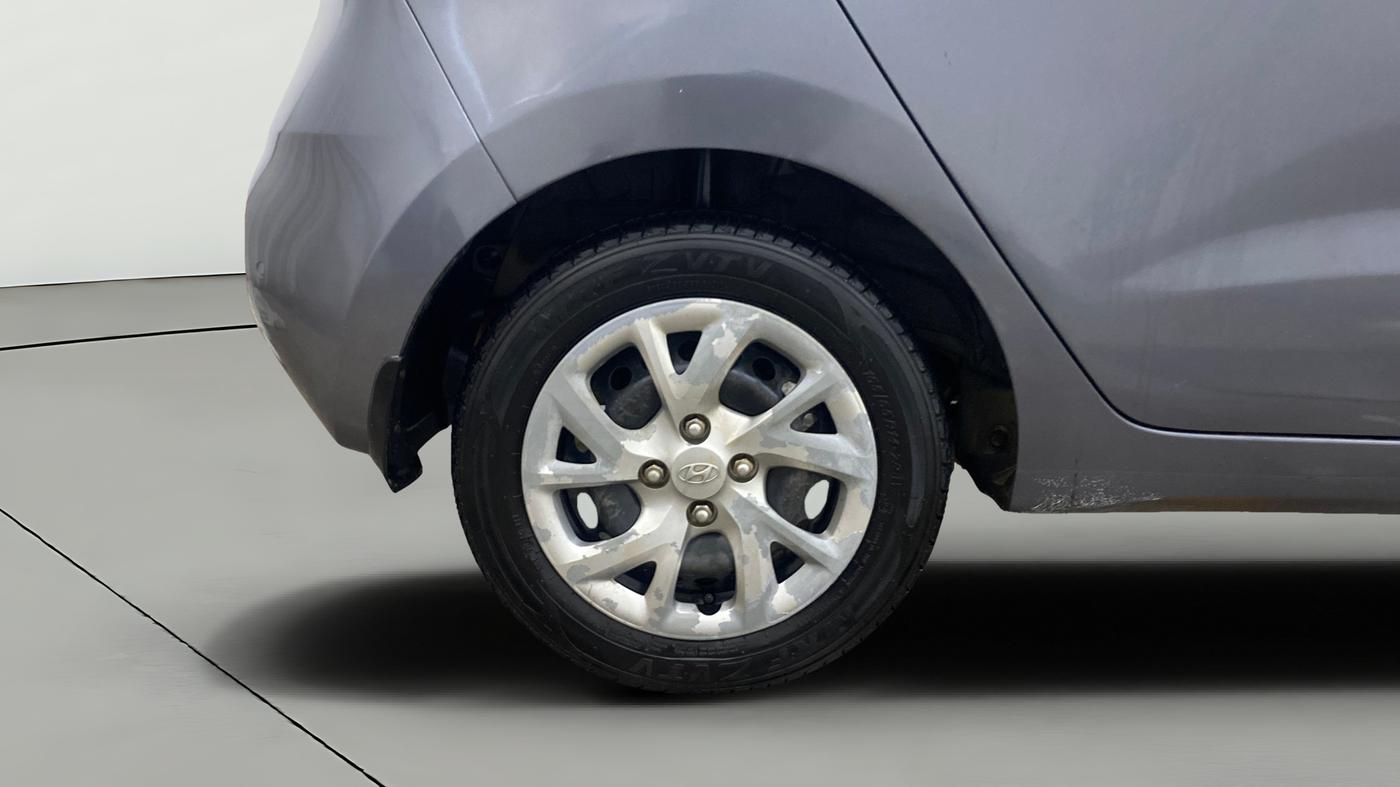 2017 Hyundai Grand i10 SPORTZ 1.2 KAPPA VTVT, Petrol, Manual, 69,386 km, Right Rear Wheel