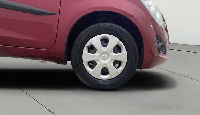 2014 Maruti Ritz VXI, Petrol, Manual, 76,020 km, Right Front Wheel