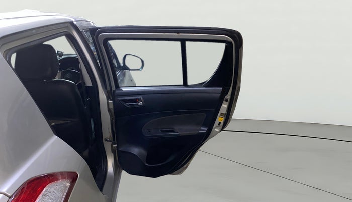 2013 Maruti Swift VXI, Petrol, Manual, 73,470 km, RHS Rear Door