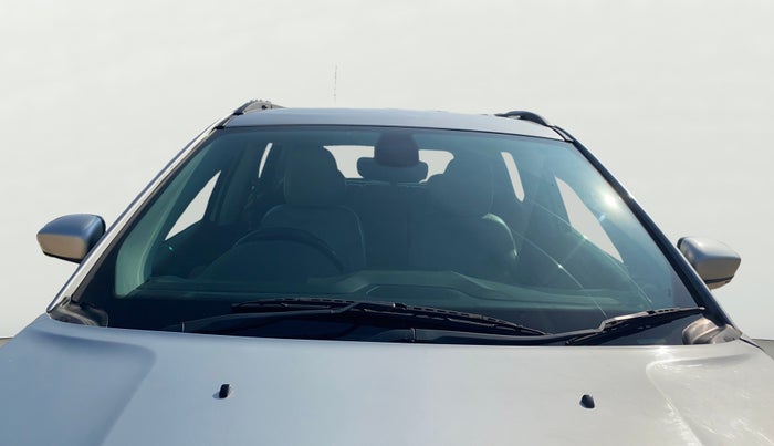 2017 Jeep Compass LIMITED 1.4 PETROL AT, Petrol, Automatic, 73,279 km, Front Windshield