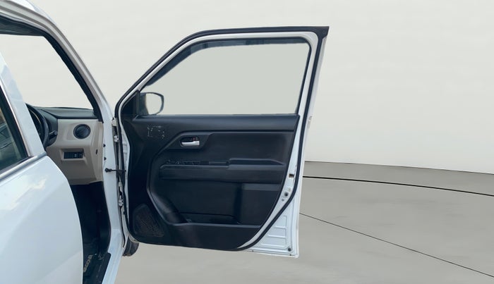 2023 Maruti New Wagon-R VXI 1.0, Petrol, Manual, 34,597 km, RHS Front Door