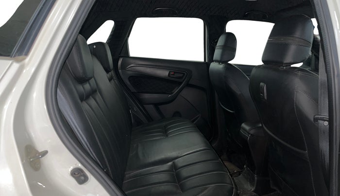 2022 Maruti Vitara Brezza VXI, Petrol, Manual, 44,506 km, Right Side Rear Door Cabin