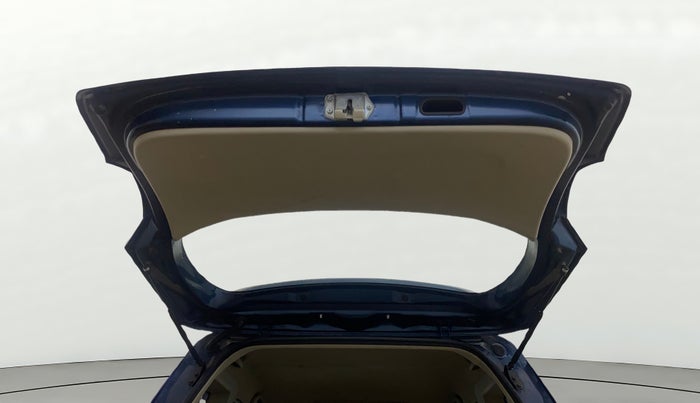 2014 Maruti Ertiga VXI, Petrol, Manual, 30,544 km, Boot Door Open