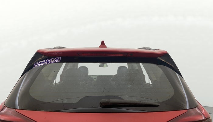 2021 Mahindra XUV700 AX 5 P MT 5 STR, Petrol, Manual, 83,425 km, Rear Windshield