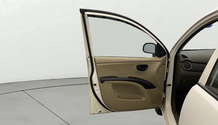 2015 Hyundai i10 MAGNA 1.1, Petrol, Manual, 64,473 km, LHS Front Door