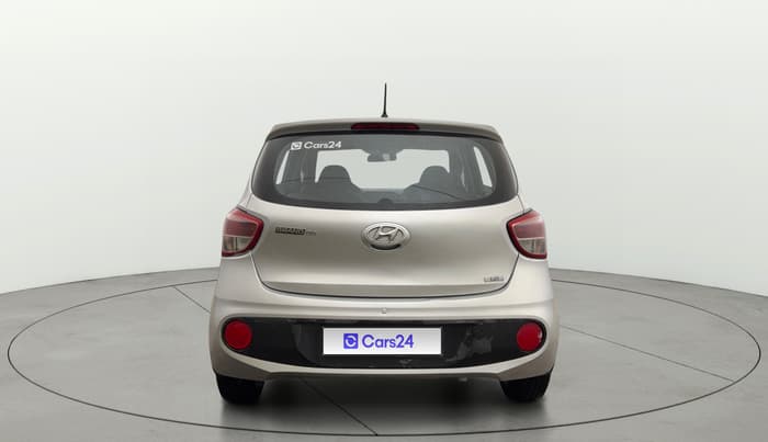2017 Hyundai Grand i10 MAGNA 1.2 KAPPA VTVT, Petrol, Manual, 35,101 km, Back/Rear