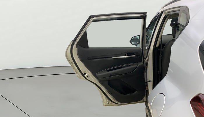 2022 KIA SONET HTK PLUS 1.0 IMT, Petrol, Manual, 75,237 km, LHS Rear Door